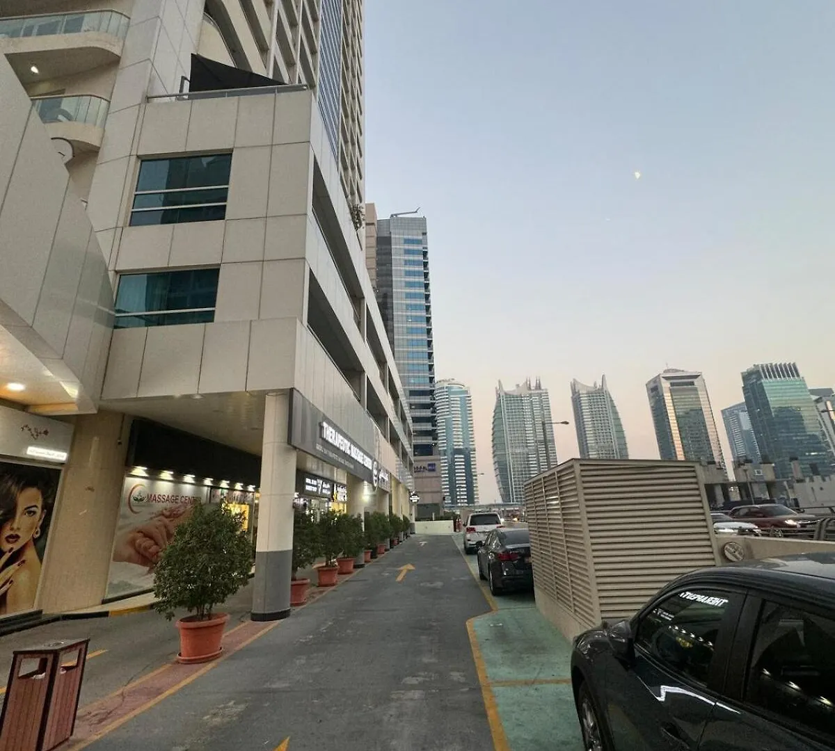 Luxury 1Br By Dubai Marina Walk! Apartment